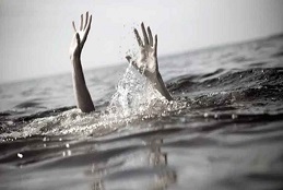 Four Persons Including 10 Year Old Boy Drown In A Lake In Medak 