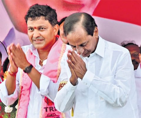 KCR showers Huzurnagar with development gifts
