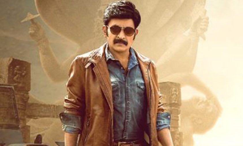 Telugu actor Rajasekhar injured in accident on ORR