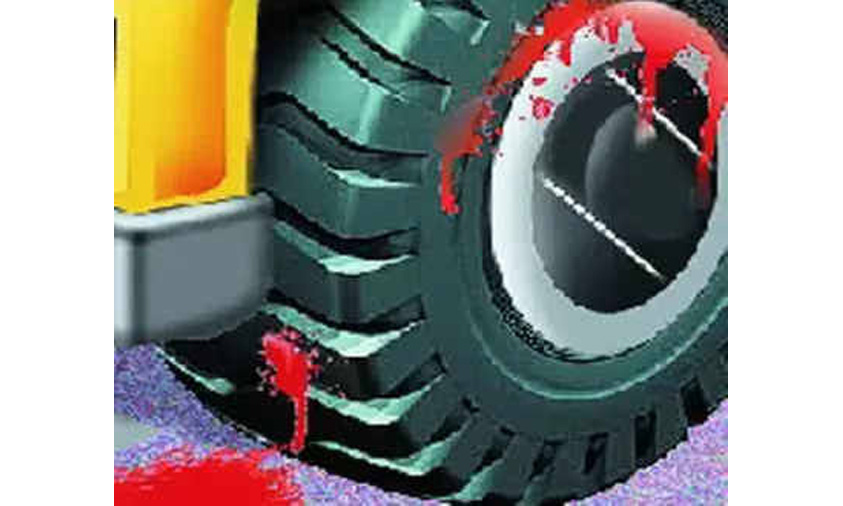 Hyderabad: Tipper lorry mows down two, one dies