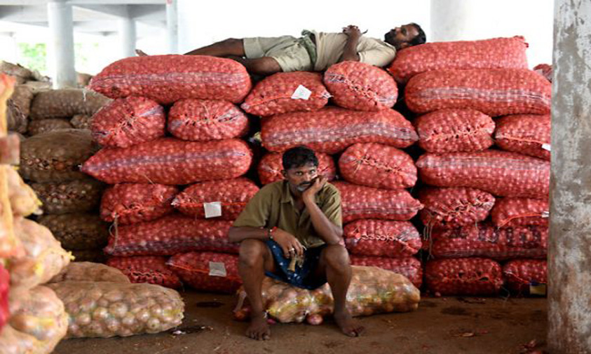 Onion Price Drops to Rs 50/kg in Hyderabad