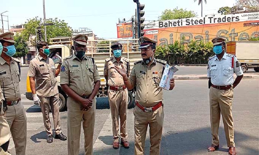 Hyderabad Traffic Cops Warn Lockdown Violators Of Strict Action