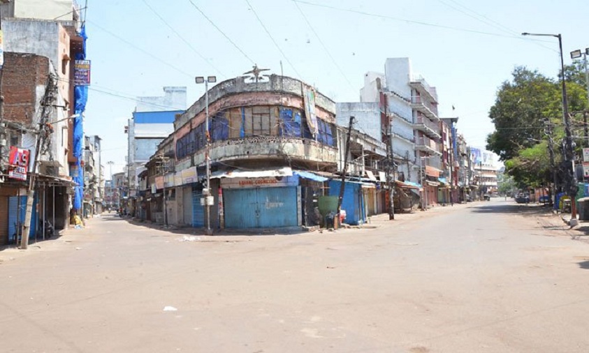 Confusion Prevails In Hyd Over Timing Of Shops