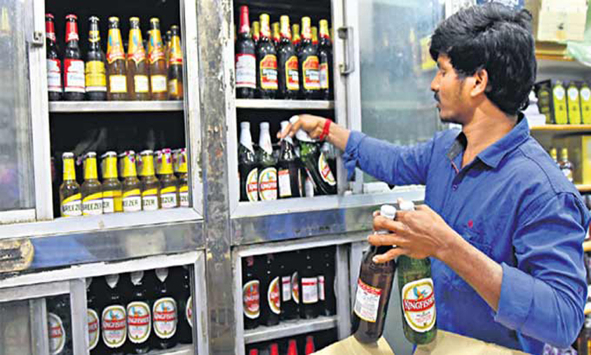 KCR Sarkar Taken Telangana To Top Place In Liquor Sale: Eatala