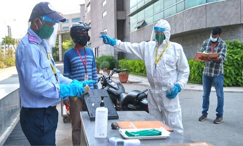 IT Industry Begins Operations with 10-20% Workforce