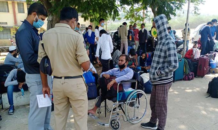 MANUU Sends Stranded Students Back To Their Home