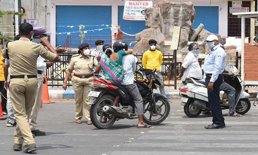 1.5 lakh traffic violators booked by Rachakonda Police