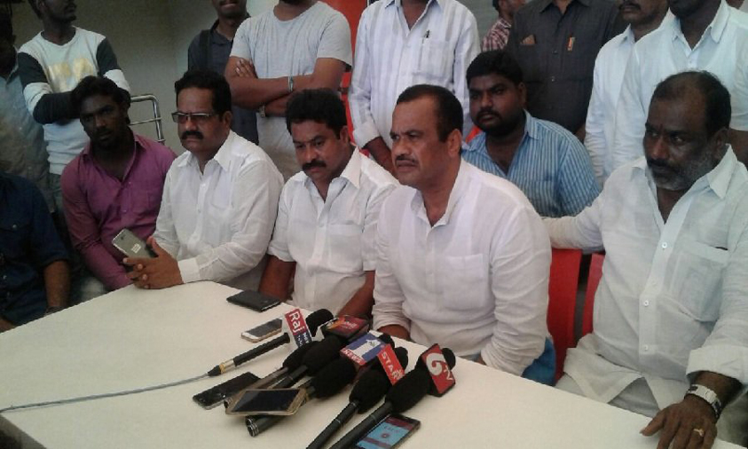 TRS Party MLAs Should Resign From Their Posts: Venkat Reddy