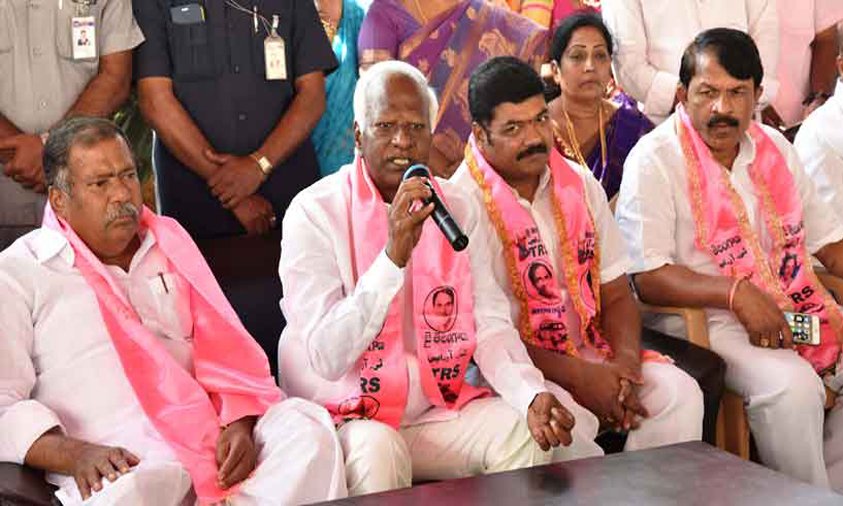 Help Tribals: Left Parties To CM KCR