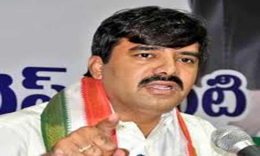 Vamshichand Reddy Lashes Out At Govt