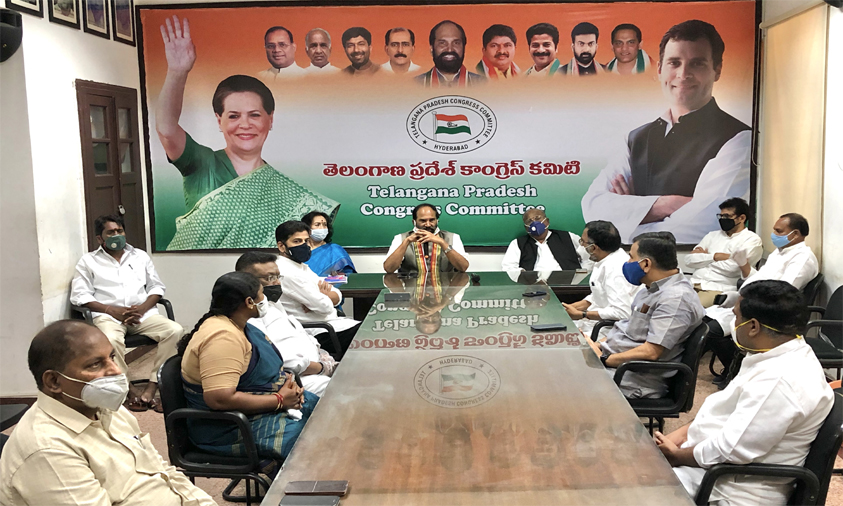Every Congress Worker Must Get Inspiration From PVNR's Life: Uttam