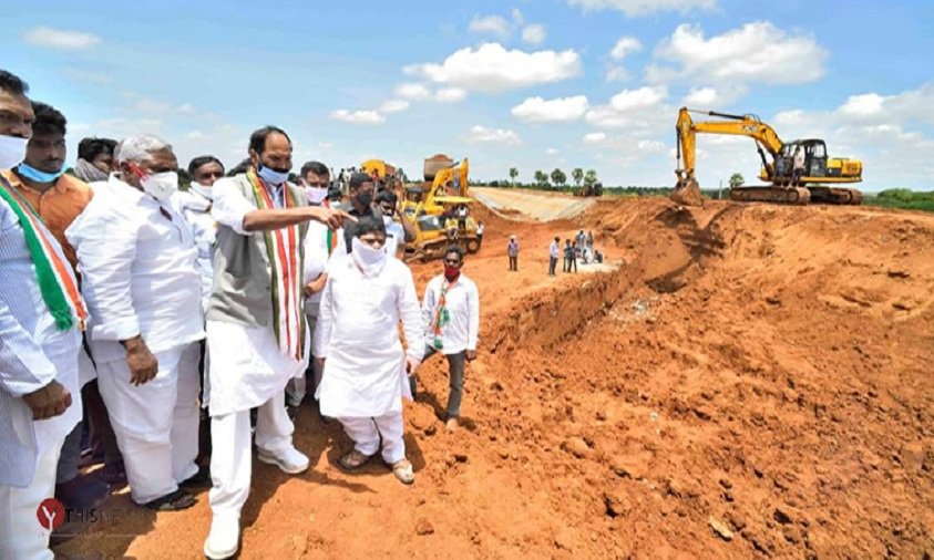 KPS Canal Breach: Uttam Visits Affected Areas, Demands Probe