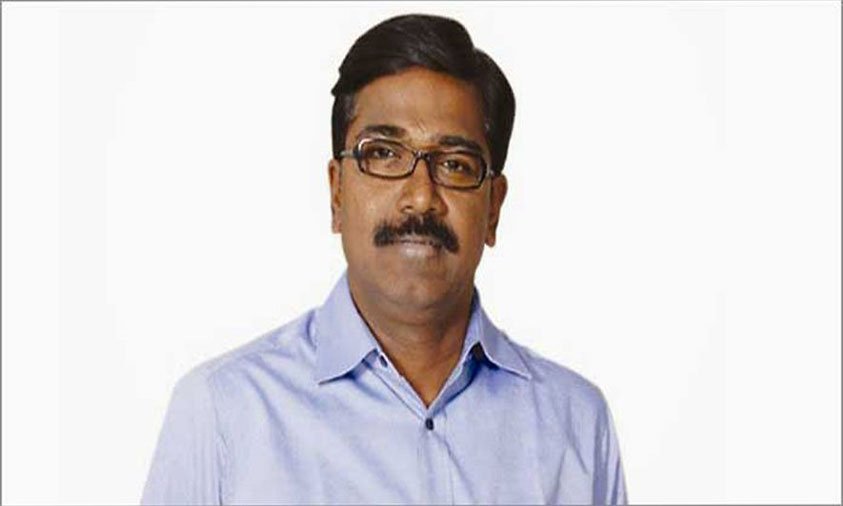 BJP Activists Attacked On Minister Puvvada Ajay Kumar In Frustration