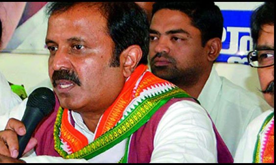 Madhu Yaski Demands Govt To Consider Recent Floods As National Disaster