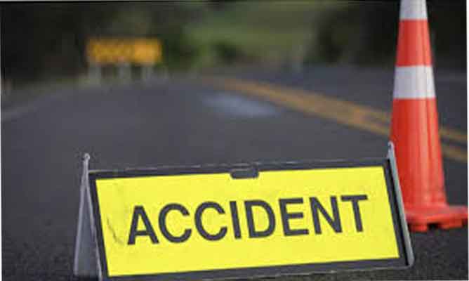 Hyderabad: One Injured Ambulance Crashes Into Truck