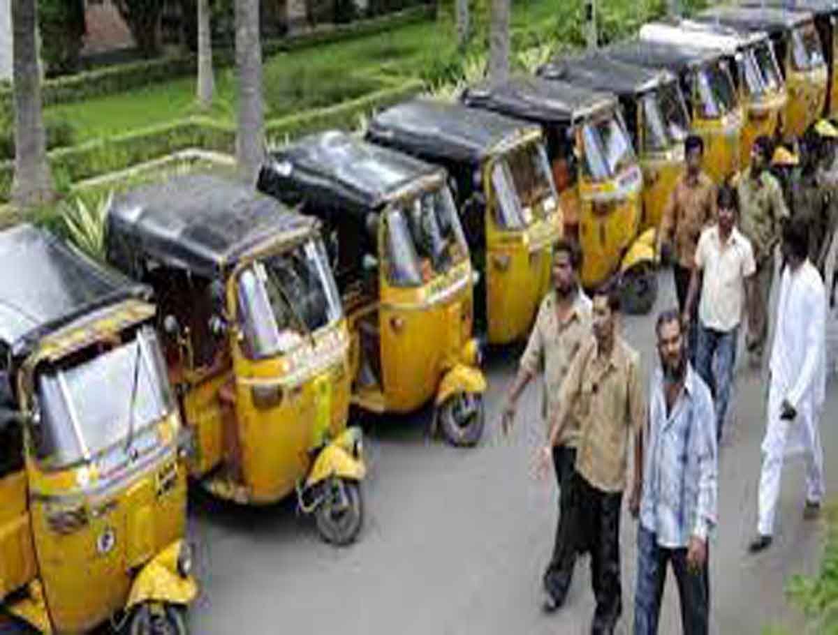 Auto Drivers JAC Demands Bharat Ratna for CM KCR