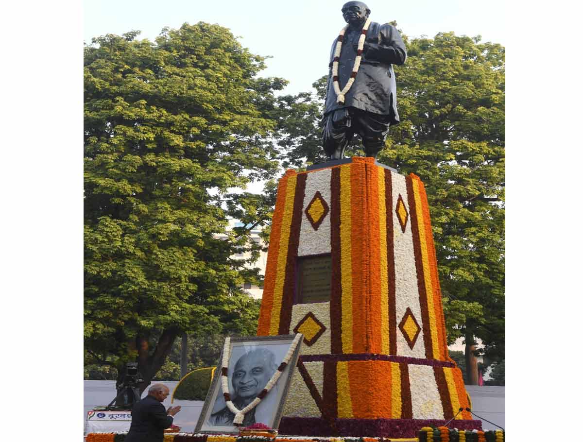 President Kovind Pay Tributes To Sardar Vallabhbhai Patel On His 146th Birth Anniversary