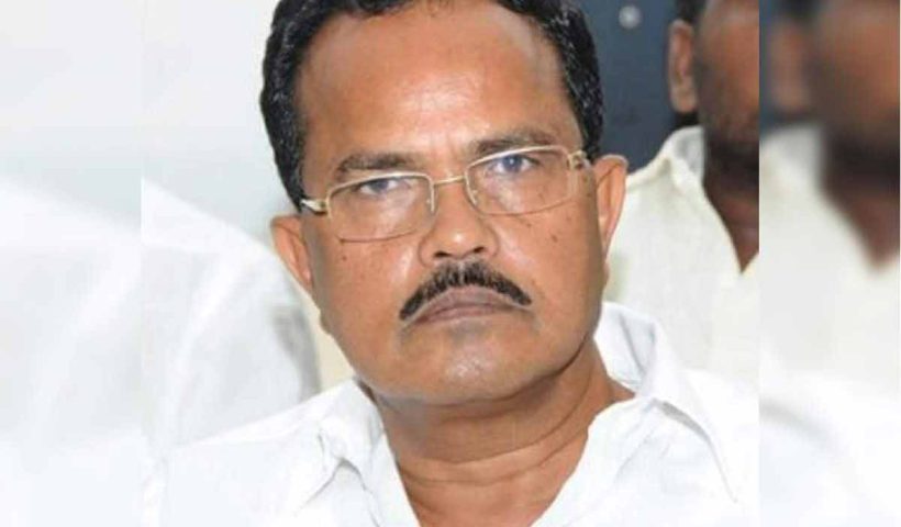 Noted Dalit Leader Motkupalli Narasimhulu Joins TRS Party