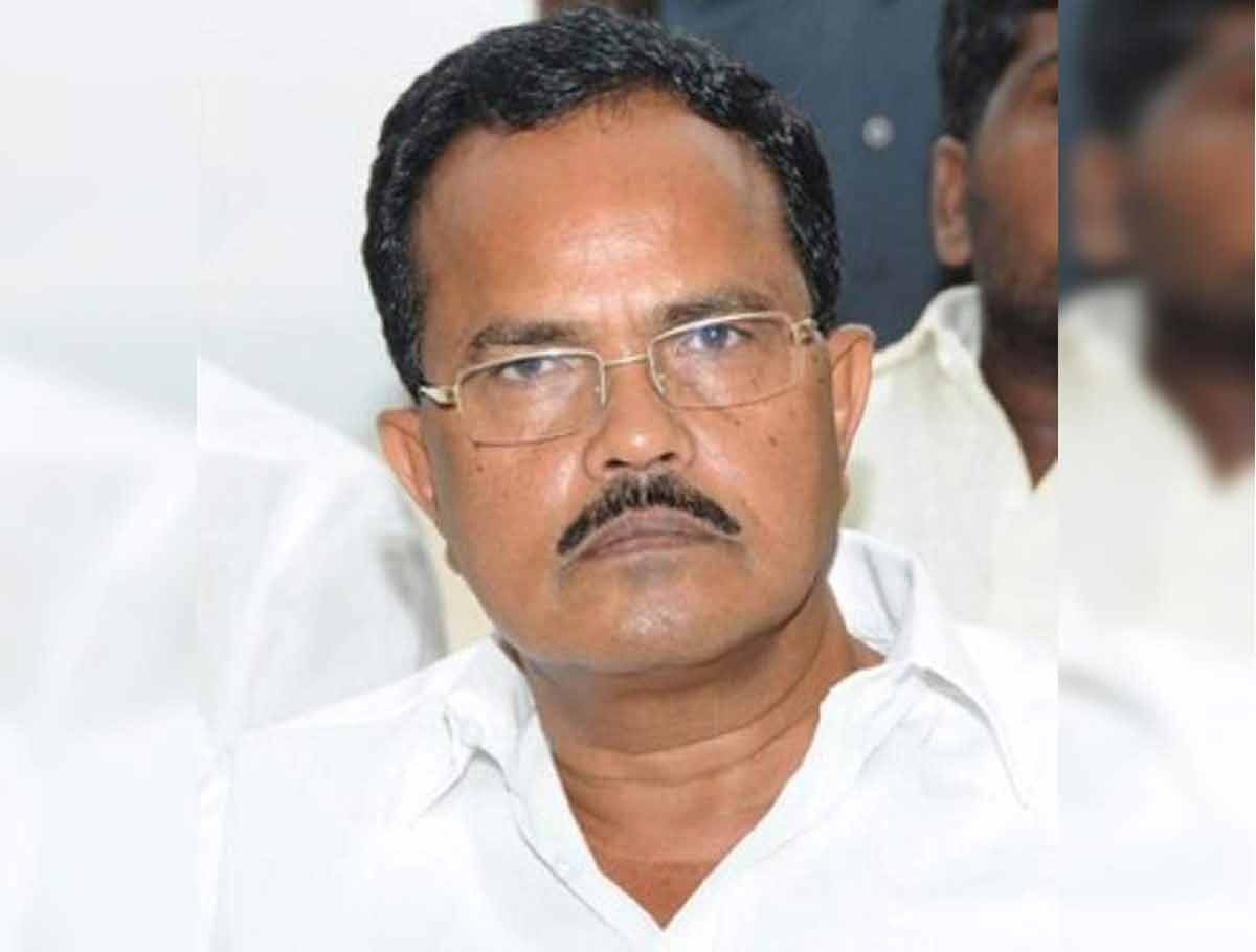 Noted Dalit Leader Motkupalli Narasimhulu Joins TRS Party