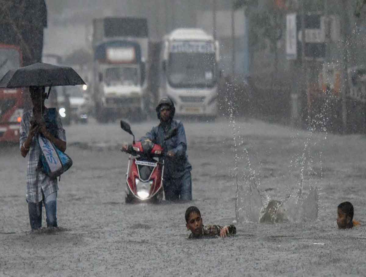 Hyderabad: Heavy Rains Lash Several Parts Today