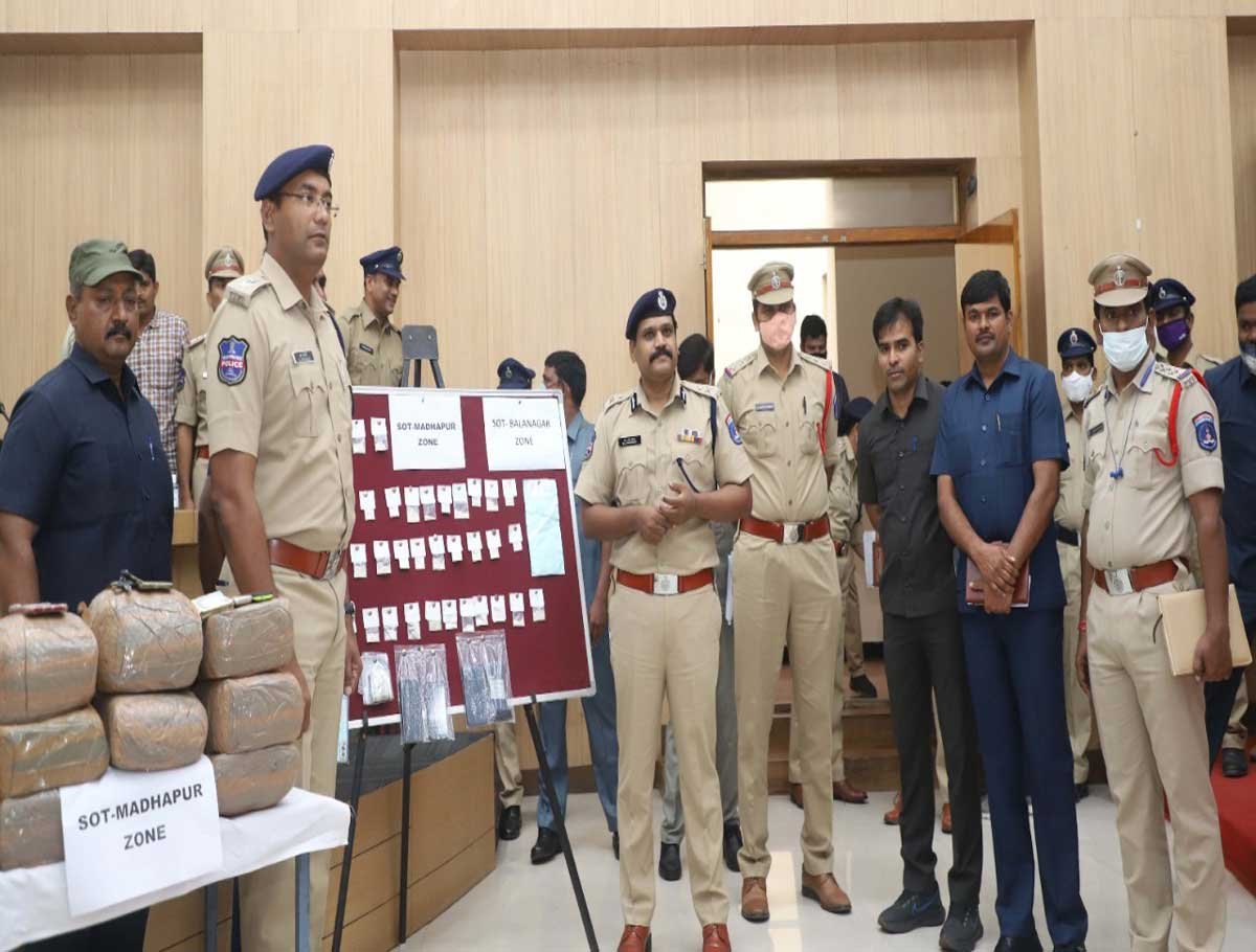 Cyberabad police busts drugs racket