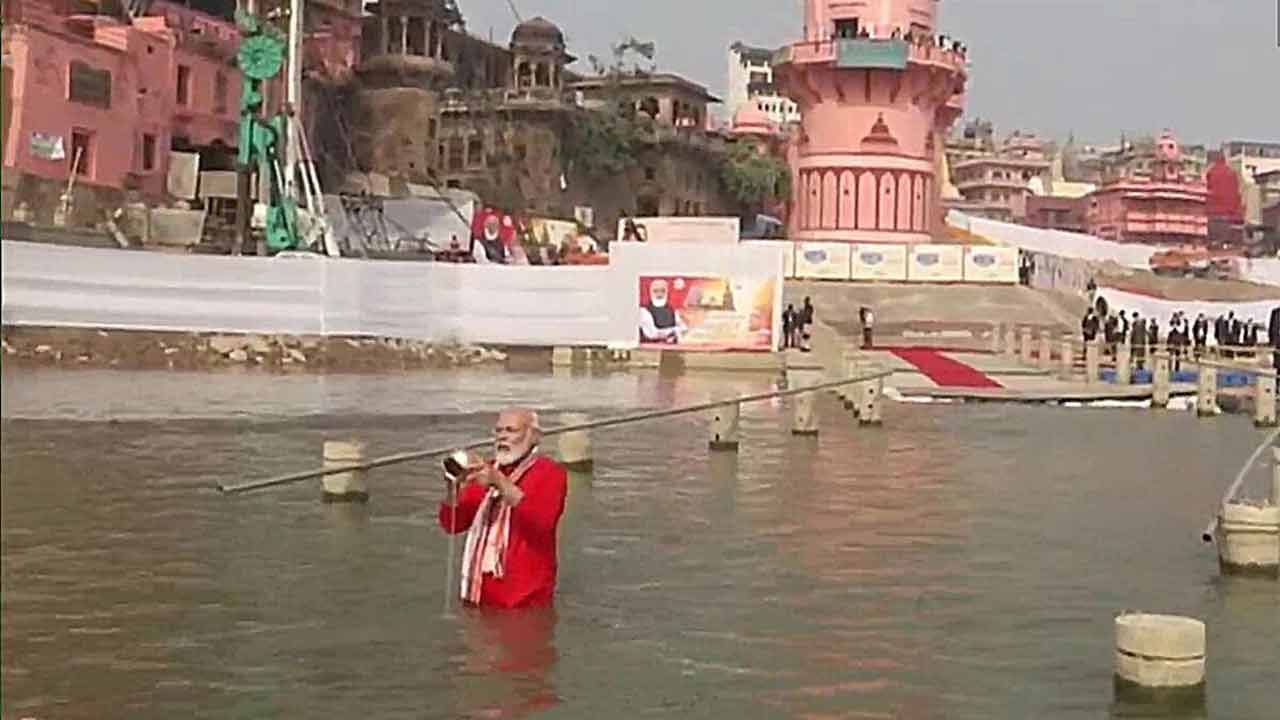 PM Narendra Modi in Varanasi LIVE Updates: PM takes dip in river Ganga
