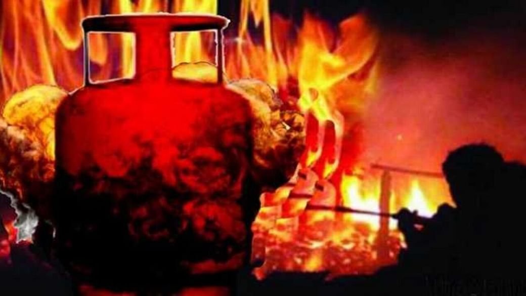 Hyderabad: Three injured in LPG cylinder explosion