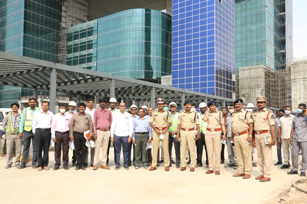 Hyderabad CP Inspects Police Command Control Centre