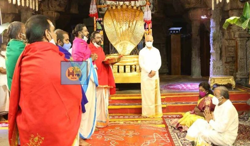 Tamilisai Soundarajan Offers Prayers at Tirumala Temple