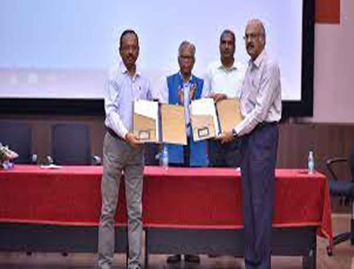 UoH Signs MoU With AIG to Build Collaborative Research in Healthcare and Life Sciences