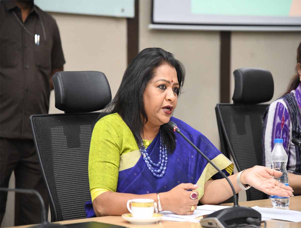 Take Precautions to Prevent Dengue: GHMC Mayor Vijayalakshmi