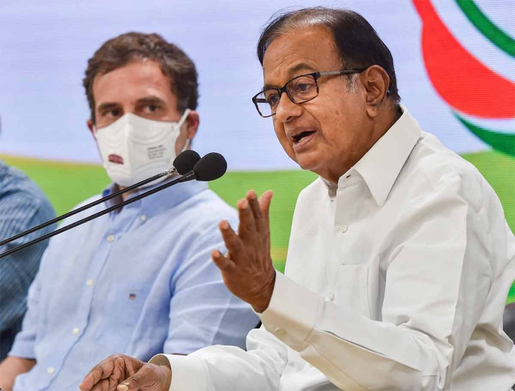 Chidambaram Takes Dig At Center Over Mahbooba's Claim Of 'House Arrest' 