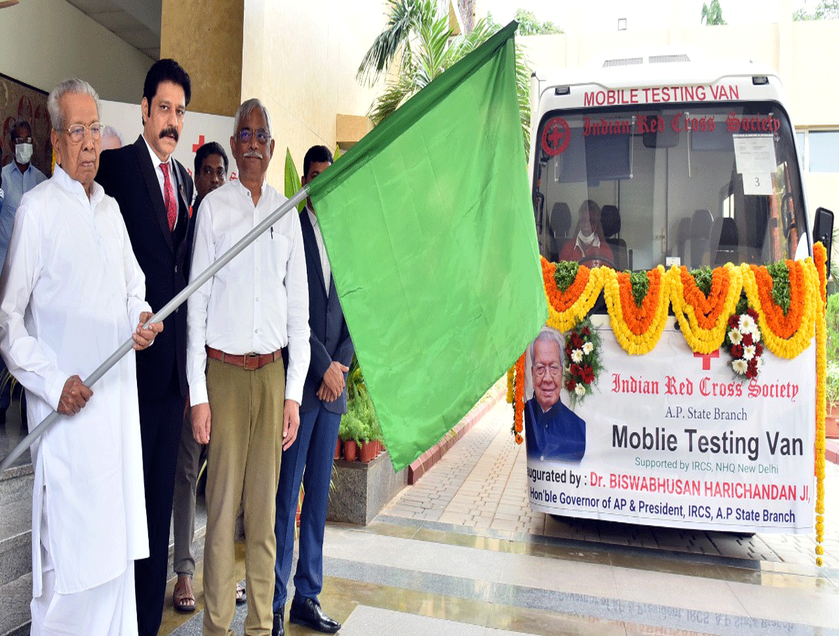 Biswabhushan Harichandan Launches RCS Blood Collection Vans