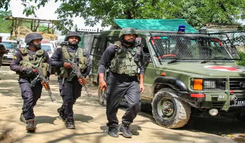 Two Kashmiri Pandits Shot By Terrorists, One Dead