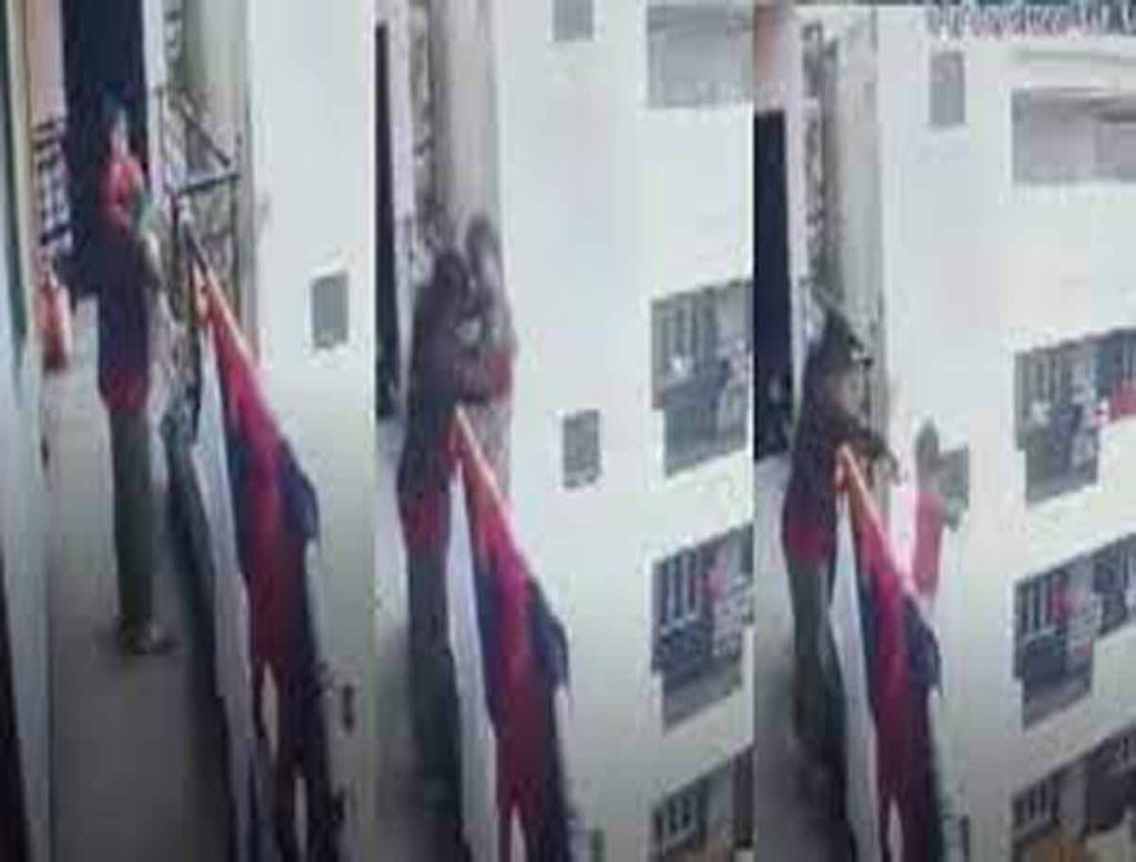 Mother Throws 4-Year-Old Daughter From 4th Floor in Bengaluru