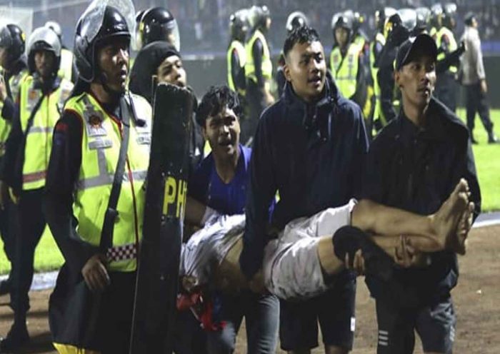 Indonesia: 129 People Died after Stampede at Football Match
