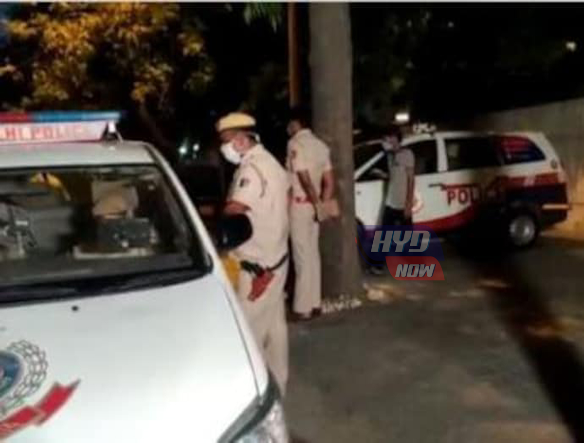 Watch: Three Arrested for Acid Attack on Delhi Teen