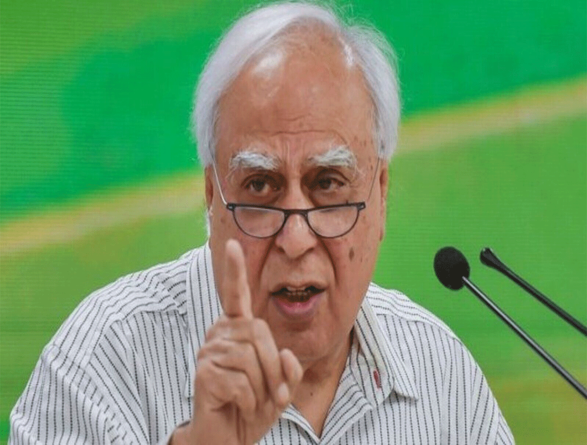 Rajya Sabha MP Kapil Sibal Hits Back at PM Modi Over Dynasty Remarks in Telangana