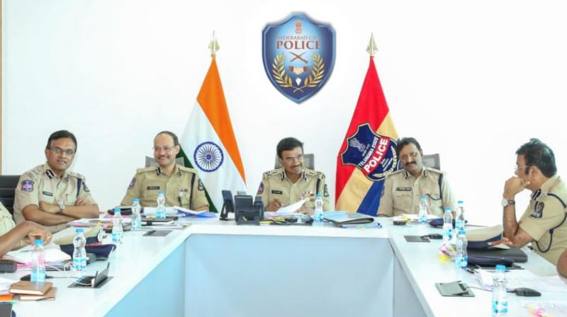 Hyderabad CP Holds High-Level Crime Review