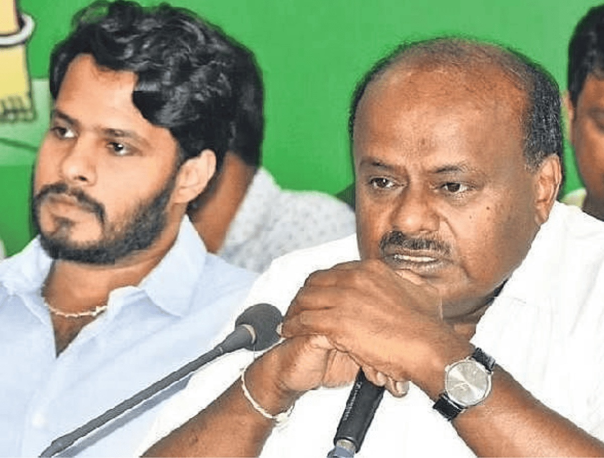 Karnataka Polls: Kumaraswamy Wins But His Son Nikhil Lost