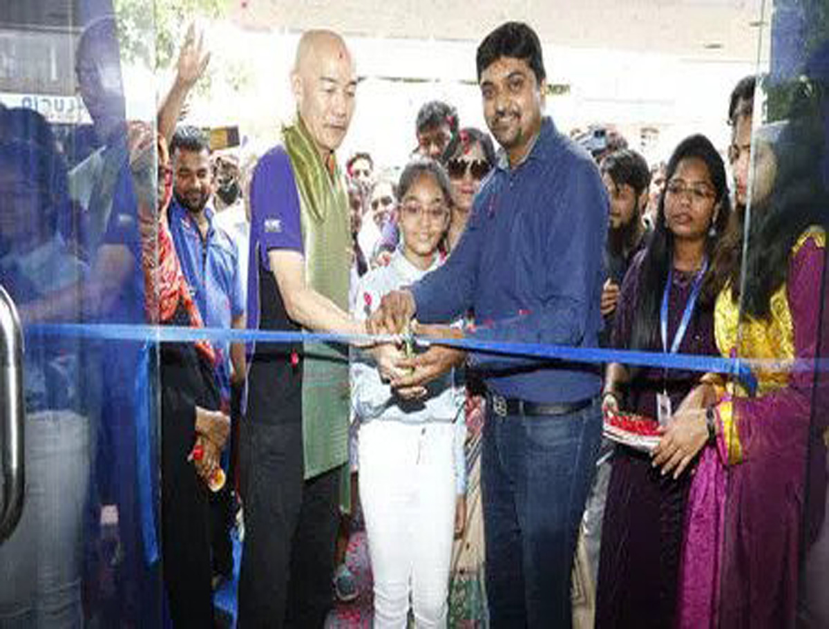 Hyderabad: Yamaha launches its Blue Square showroom at Attapur