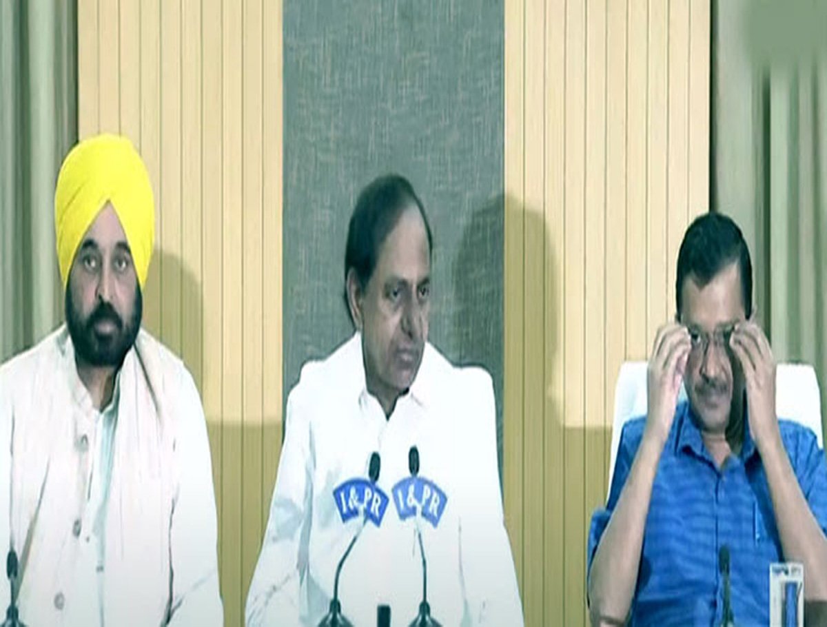 If PM Modi Does Not Follow Verdict Of Supeme Court: CM KCR