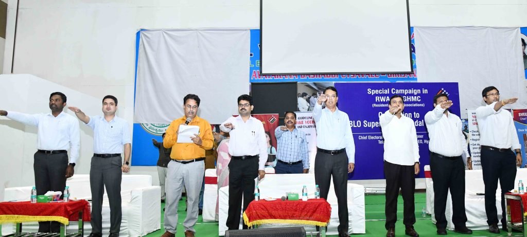 Every Eligible Person In City Should Be Registered As A Voter: CEO