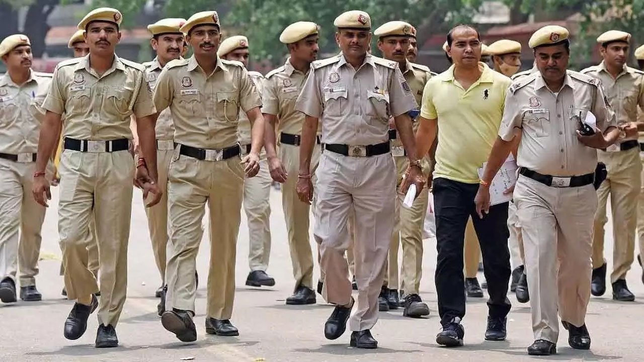 Over 300 Cases Registered For Violating Police Orders in New Delhi