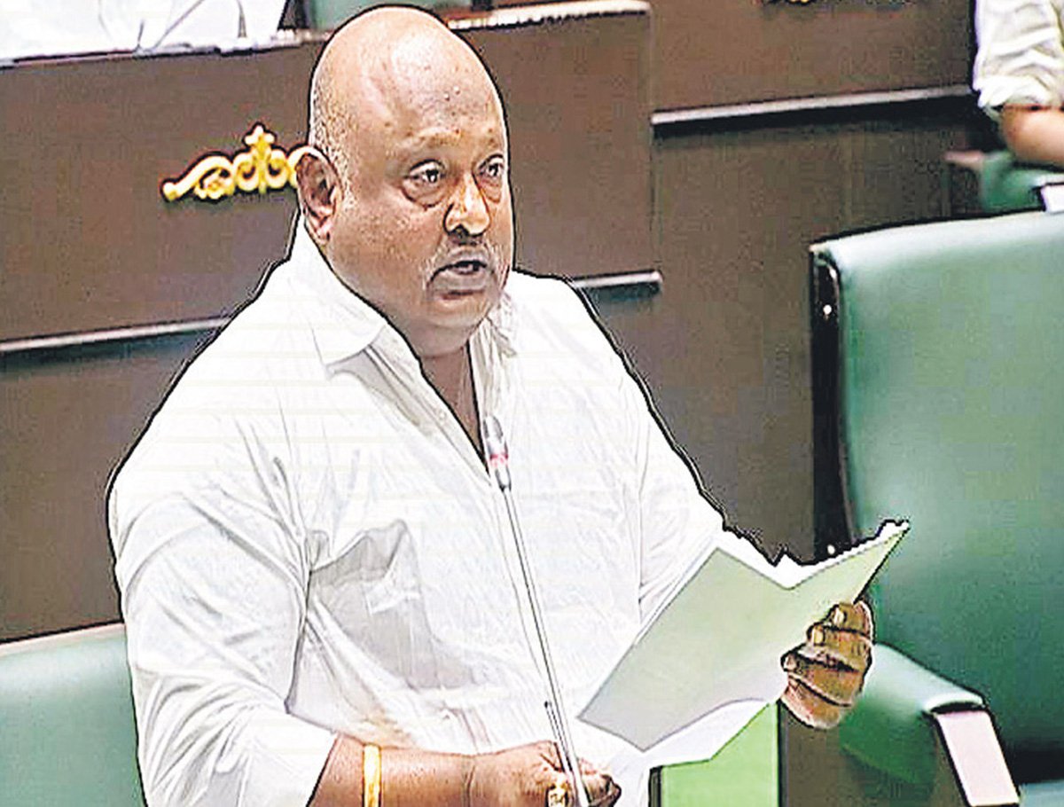 All Food Security Card Holders Are Eligible For Grahalakshmi Scheme: Gangula Kamalakar