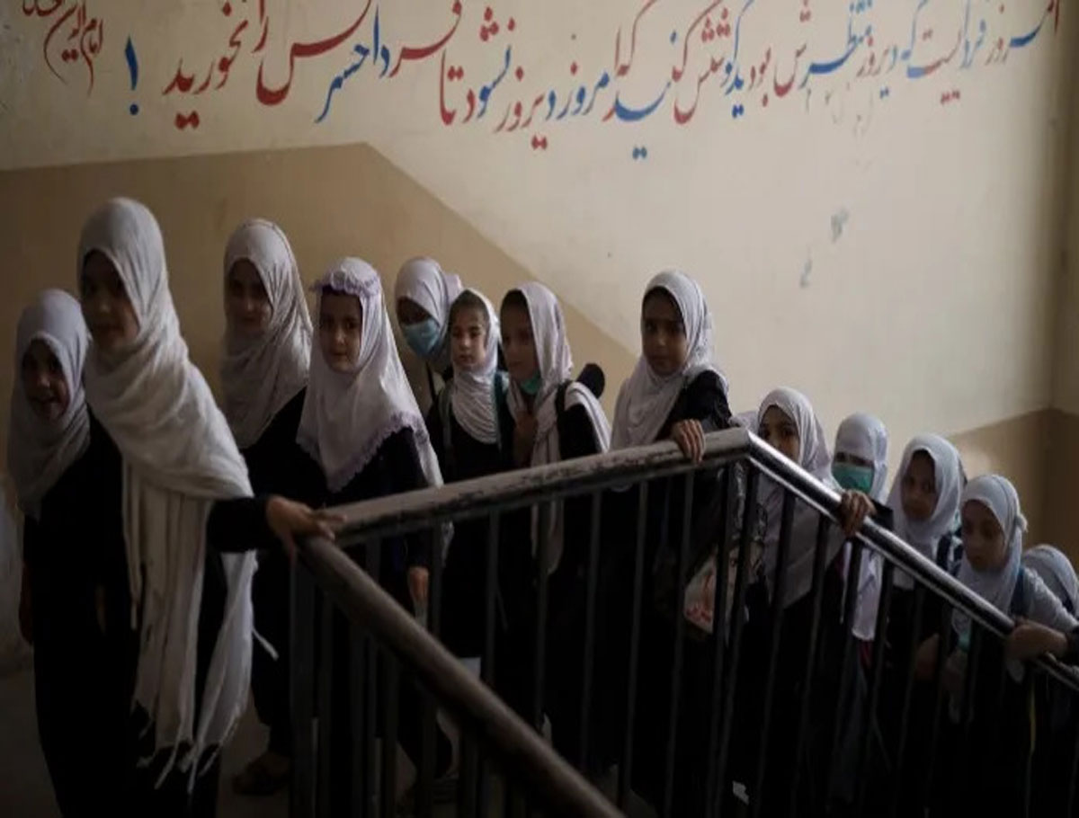 Girls Restricted from Attending Schools After 3rd Class in Afghanistan