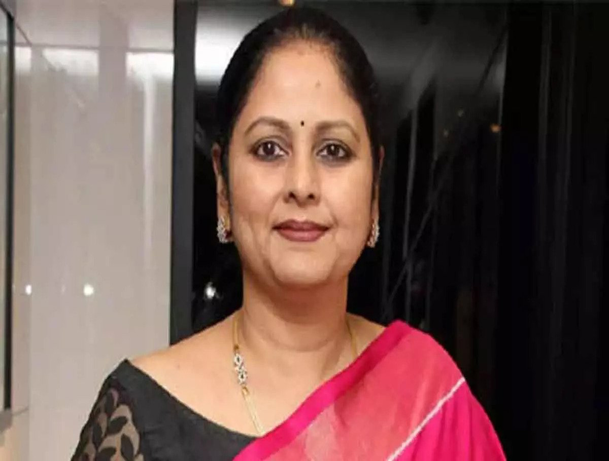 Jayasudha Reached Delhi To Join In BJP 
