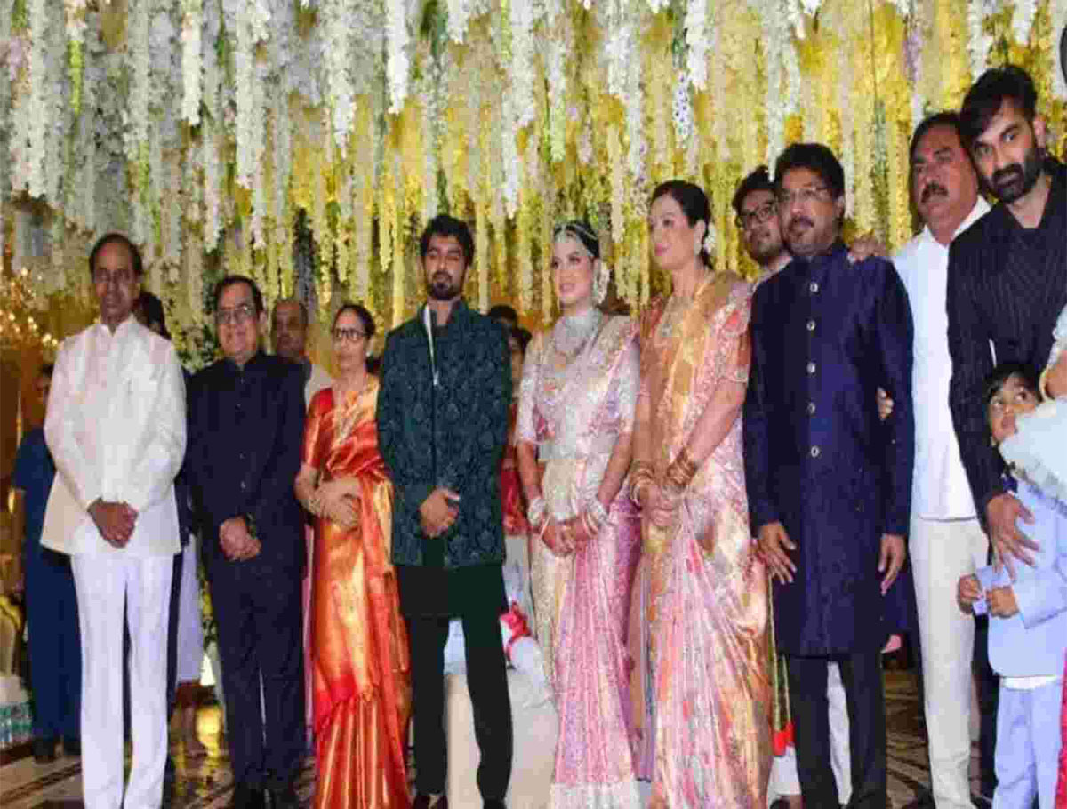 CM KCR Attends the Marriage of Brahmanandam's Son in Hyderabad