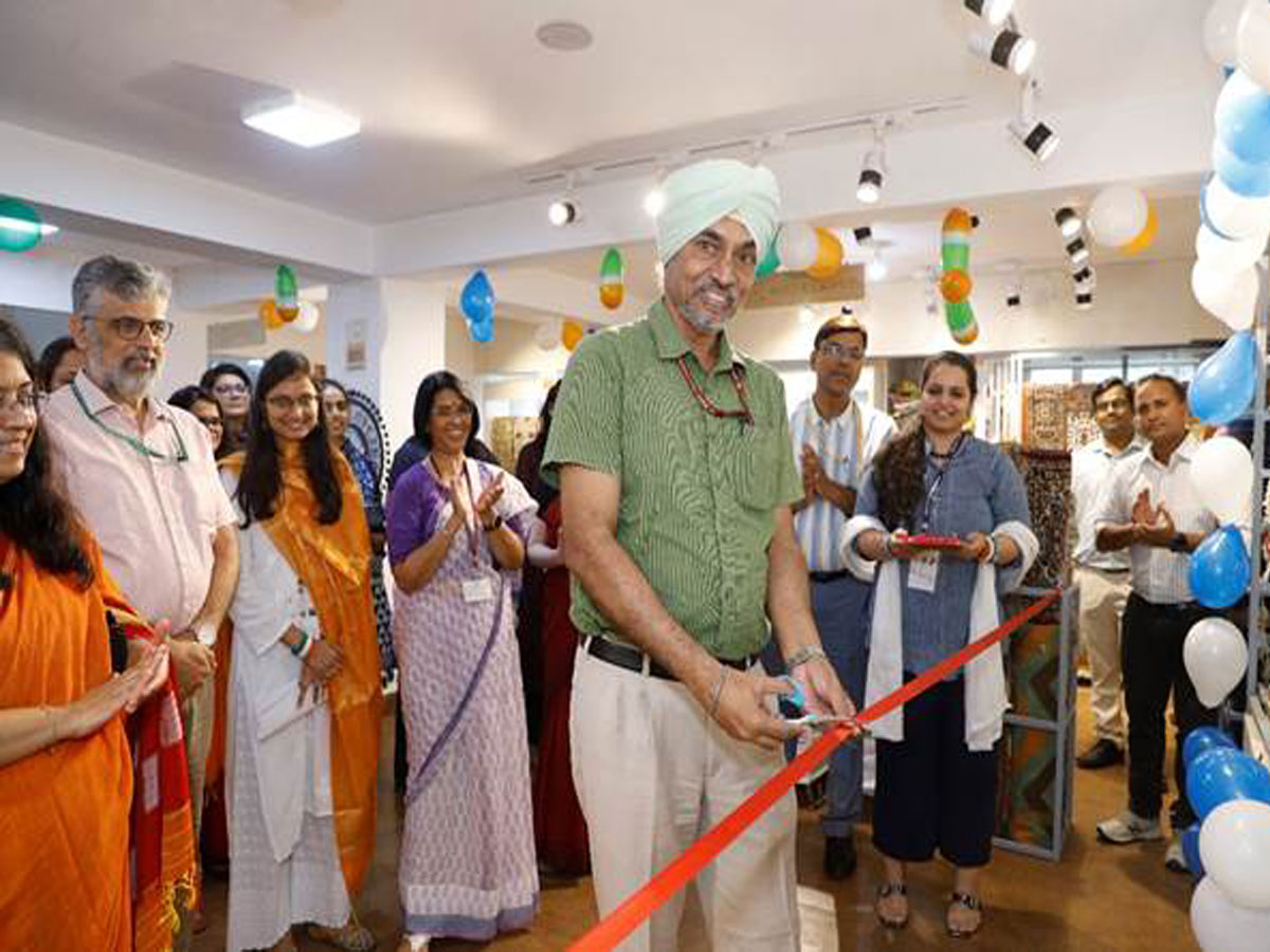 DPIIT And Ministry Of Rural Development Jointly Launch ‘One District One Product’ Wall at SARAS Ajeevika Store