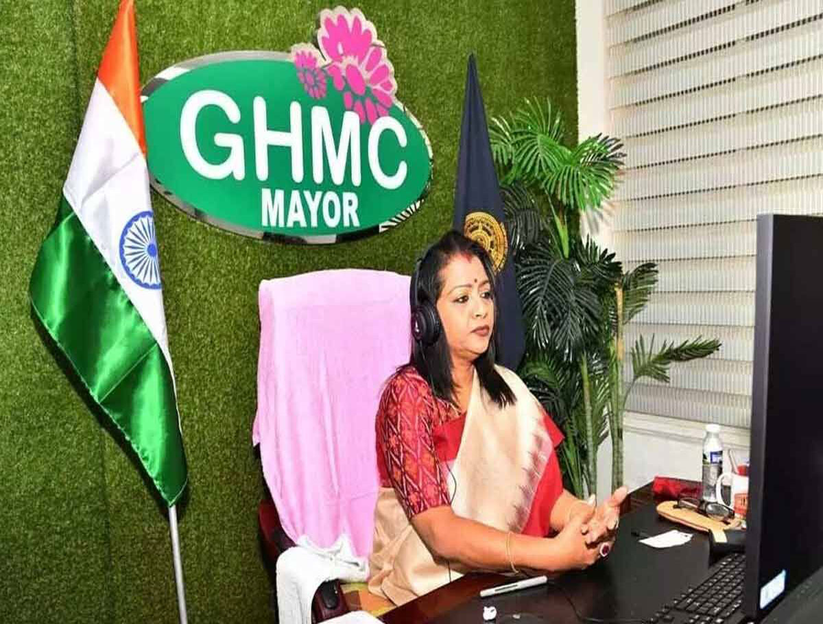 100 Percent Garbage Collection From Every House To Keep The City Clean: Vijaya Lakshmi 